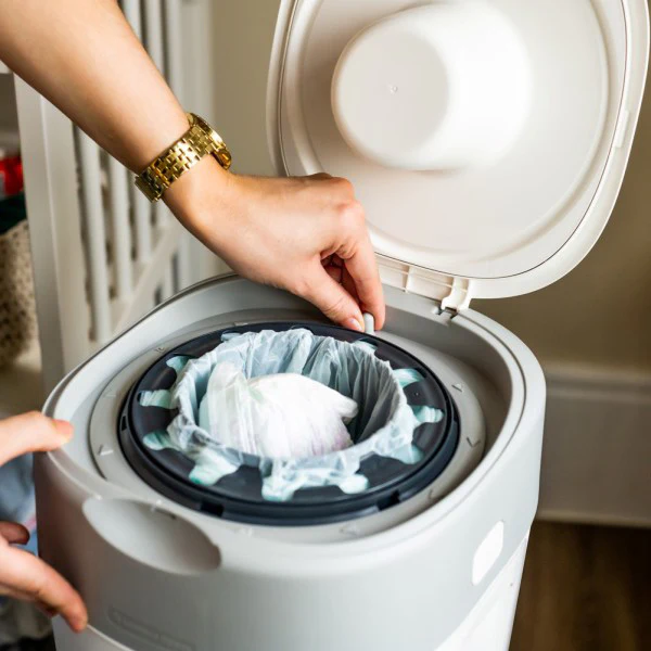 Tommee Tippee XL Sangenic Nappy Bin - Image 5